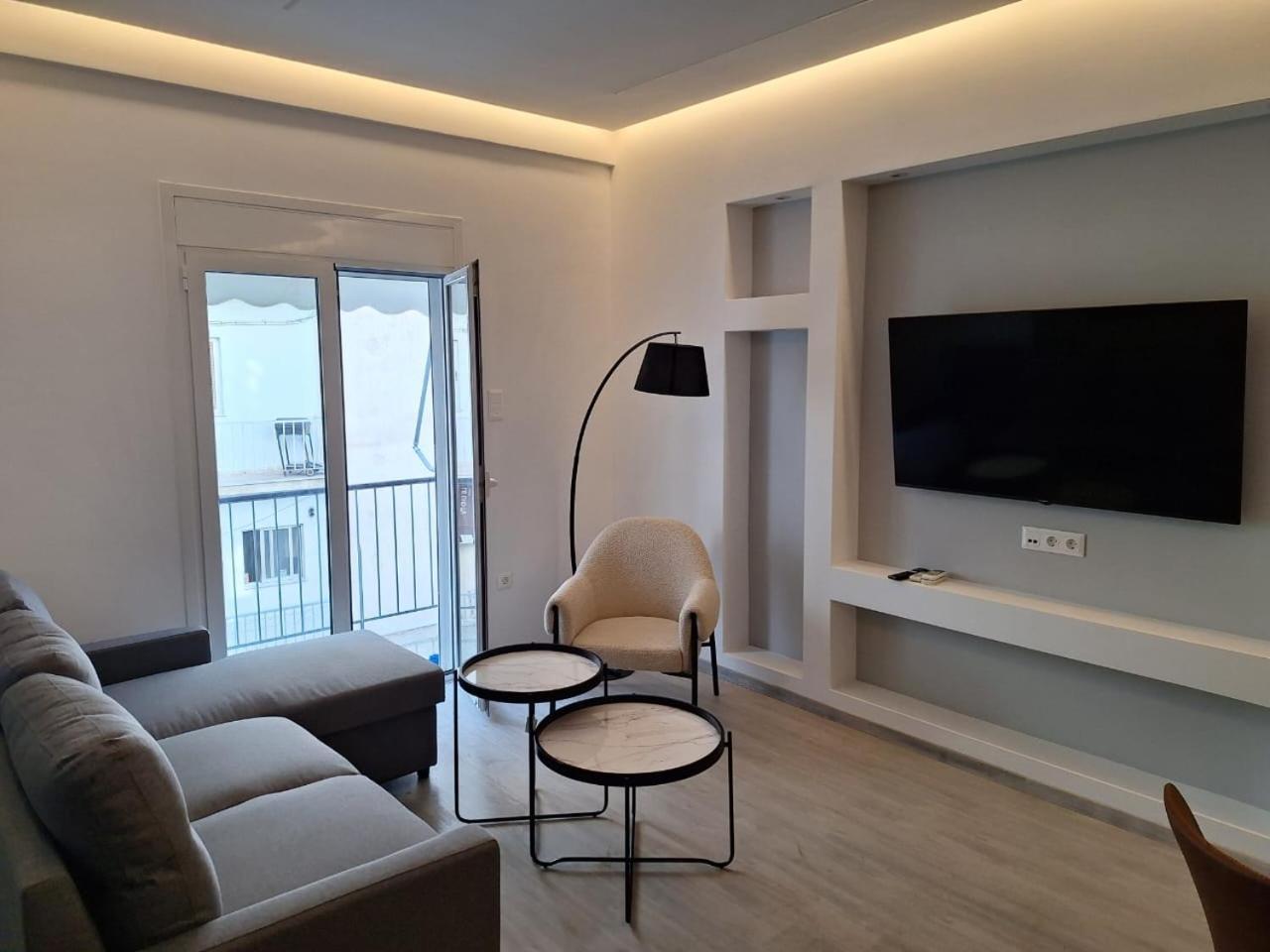 Stay Now, 600M From Acropolis Атина Екстериор снимка